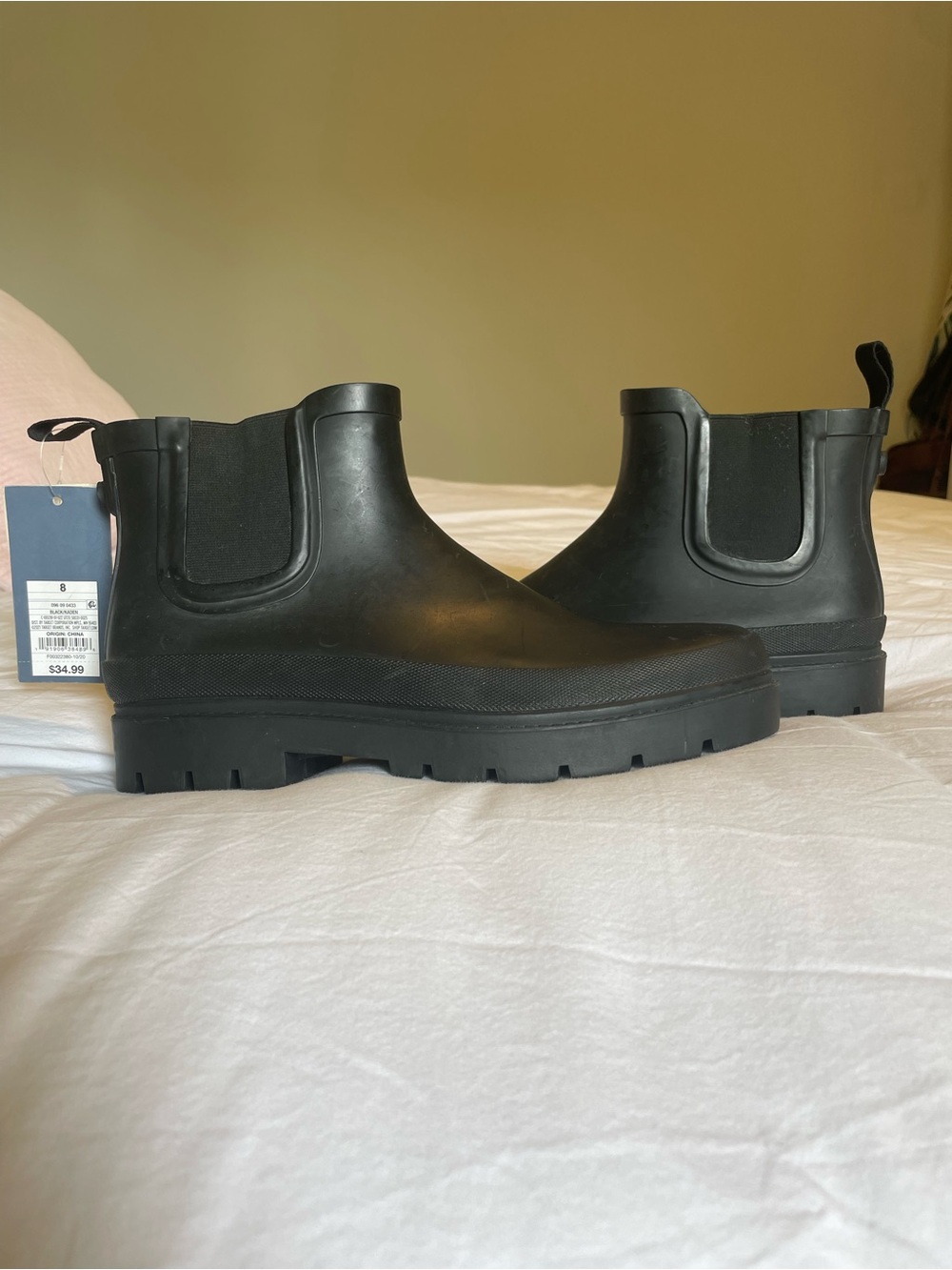 Universal Thread Black Low Chelsea Rain Boots